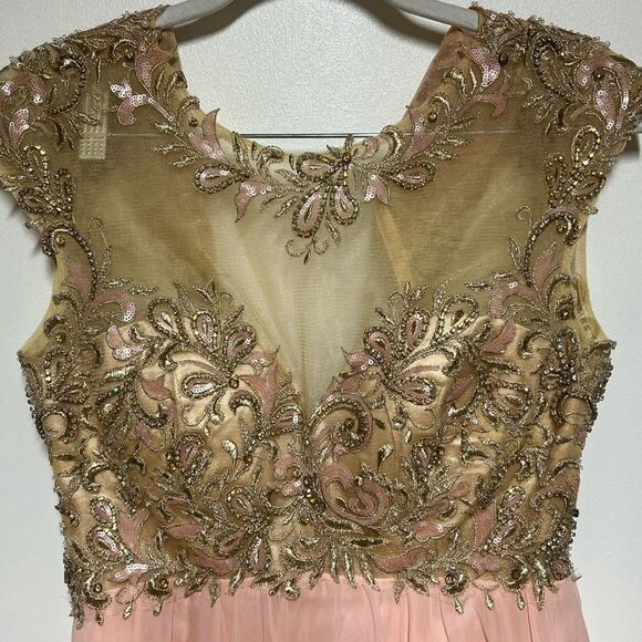 Cinderella Devine Pink Blush Short Embellished A line Chiffon Dress Sz 6 - Picture 7 of 7